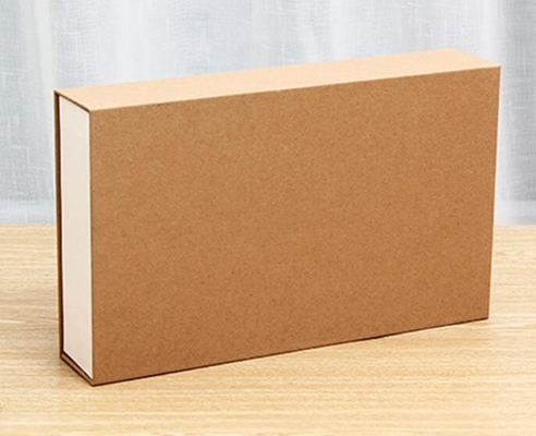 Caja magnética del regalo de papel de encargo del aspecto, caja de embalaje de papel de lujo de Brown para los regalos al por mayor de las cajas del diseño del cajón de la camiseta