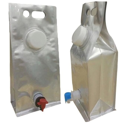 el bolso aséptico fresco del babero del zumo de manzana en el envase de la caja para el agua de la leche de la bebida, se coloca encima de bolsa del canalón/de bolsa de empaquetado de la grasa natural de la piel