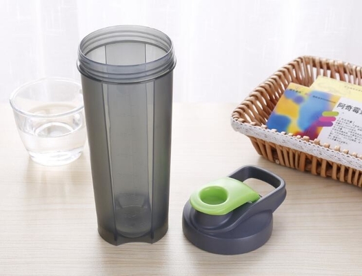 Botellas de píldora plásticas desmontables superiores para botella plástica daysportable del accesorio 7 al aire libre, portátiles de la botella de agua de los deportes
