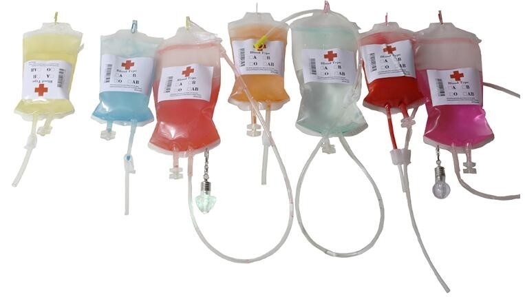 El bolso de empaquetado de la bebida del zumo de fruta del bolso de la bebida de los bolsos de la sangre del vampiro, partido de Halloween para el bolso de la bebida de la energía de la sangre se dobla el puerto IV
